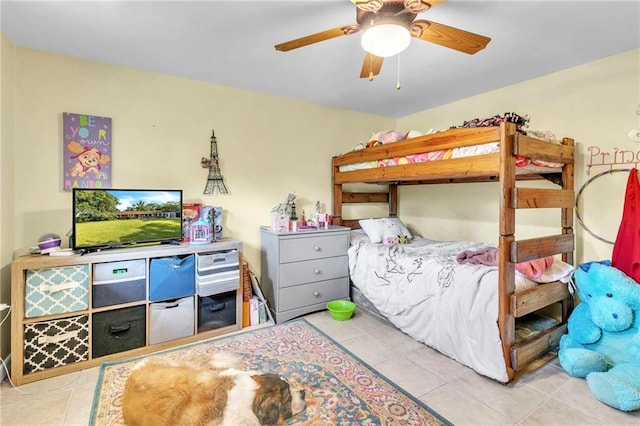 18127 County Road 10th Rd, Foley, AL 36535 - tiled bedroom with a ceiling fan