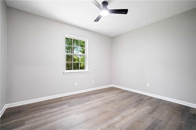 1513 Carlisle Dr W, Mobile, AL 36618 - unfurnished room featuring wood finished floors, baseboards, and a ceiling fan