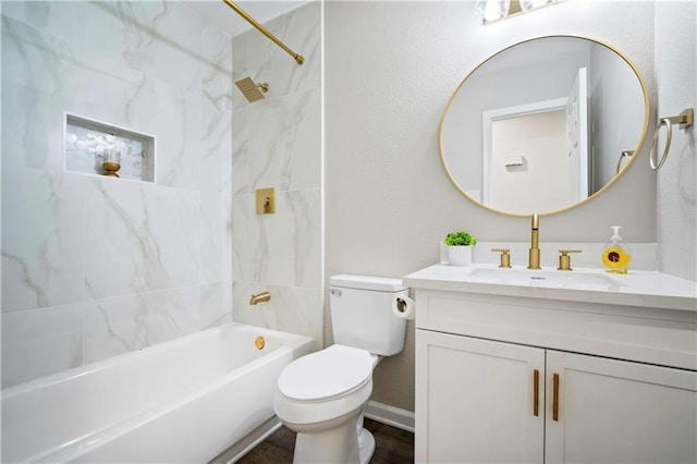 1513 Carlisle Dr W, Mobile, AL 36618 - full bath with toilet, vanity, and bathtub / shower combination