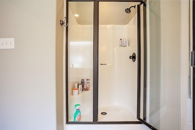 3665 Canyon Ln, Beaumont, TX 77713 - full bath featuring a stall shower