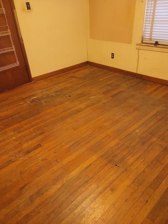 empty room featuring light hardwood / wood-style flooring