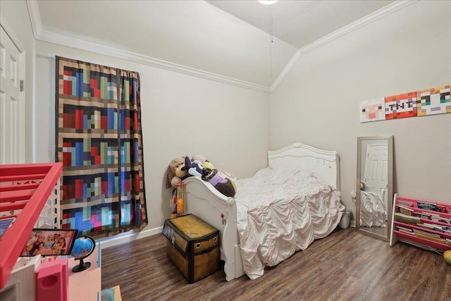 211 Skylark Ave, Bridge City, TX 77611 - bedroom featuring crown molding, wood finished floors, and lofted ceiling