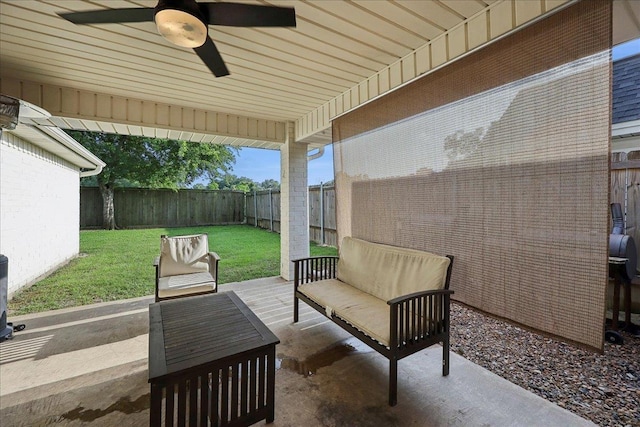 211 Skylark Ave, Bridge City, TX 77611 - view of patio / terrace featuring a ceiling fan and outdoor lounge area