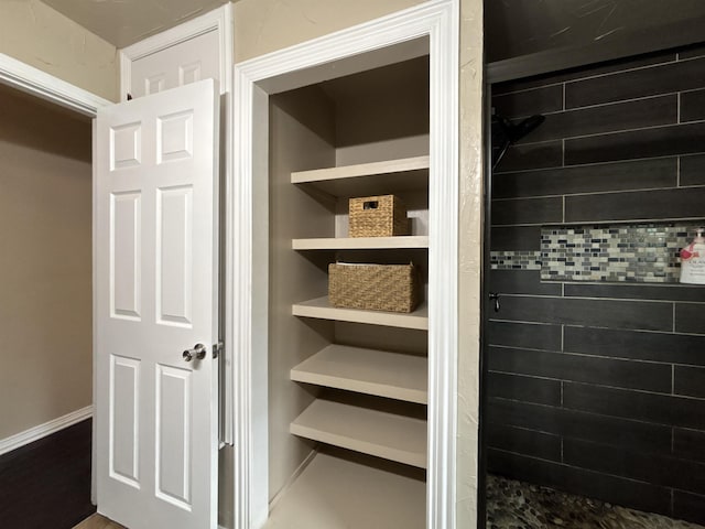 4400 Bethany St, Port Arthur, TX 77642 - view of closet
