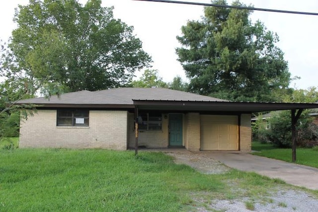 2705 Tanglewood St, West Orange, TX 77630 - photo 1
