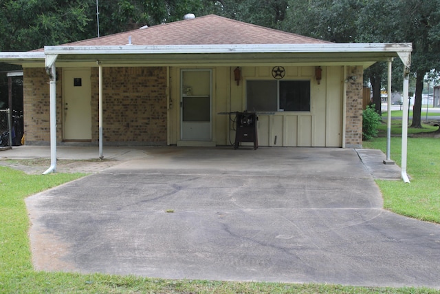 708 1st St, Winnie, TX 77665 - photo 32