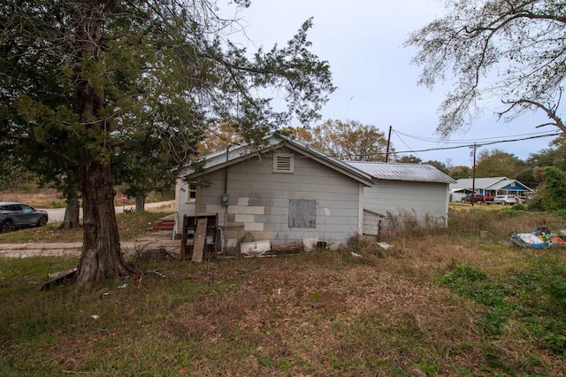 view of side of property