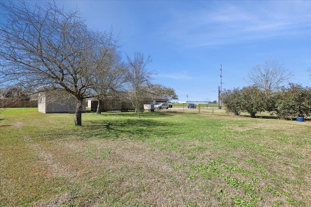 view of yard featuring fence