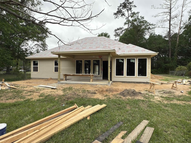 770 Durdin, Silsbee, TX 77656 - back of property featuring a yard