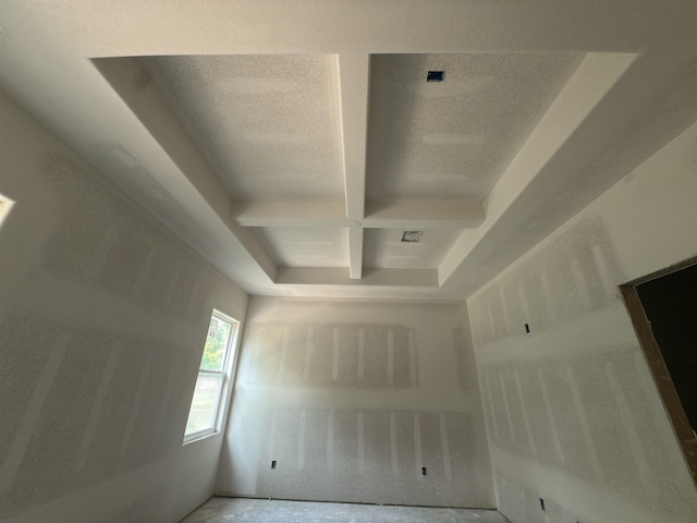 770 Durdin, Silsbee, TX 77656 - detailed view of coffered ceiling and beamed ceiling