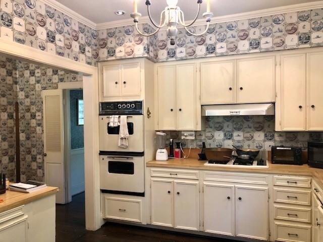 109 W Caldwood Dr, Beaumont, TX 77707 - photo 13