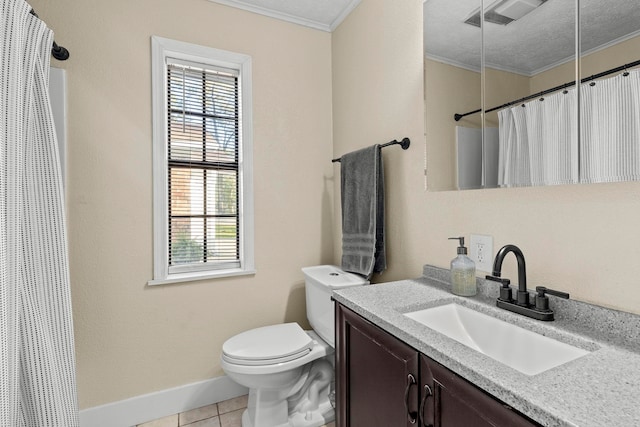 full bathroom with toilet, plenty of natural light, crown molding, and baseboards