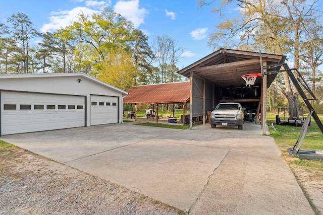 exterior space featuring a detached garage