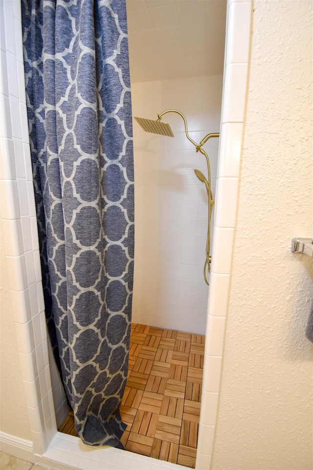 bathroom with walk in shower