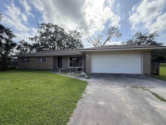 311 Linda Ave, Bridge City, TX 77611 - photo 1