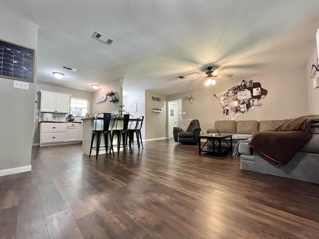 2485 Waterford Way, Vidor, TX 77662 - photo 4