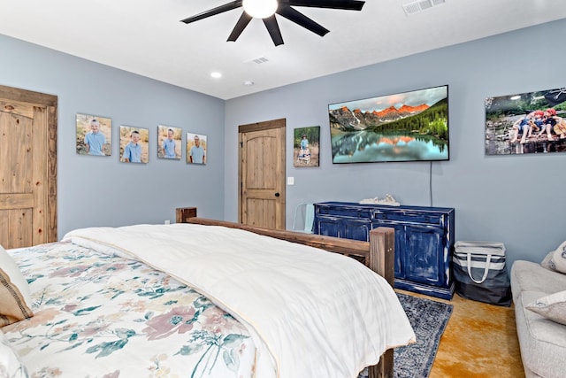 bedroom featuring ceiling fan