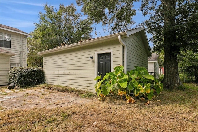 view of home's exterior