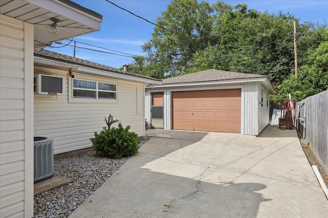 811 S 14th 1/2 St, Nederland, TX 77627 - photo 4