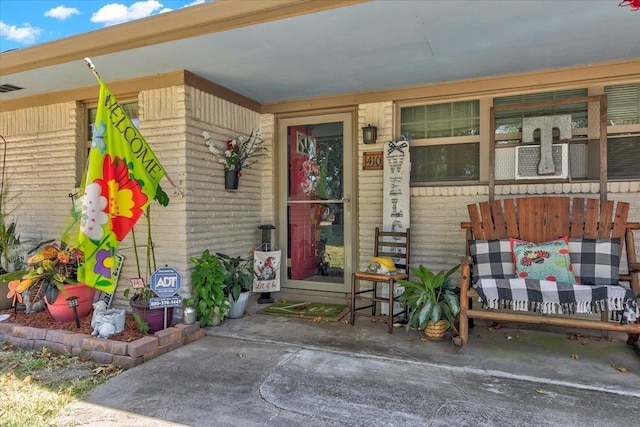 410 Christy Ln, Bridge City, TX 77611 - property entrance