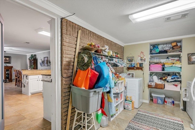 410 Christy Ln, Bridge City, TX 77611 - storage area featuring washer / clothes dryer