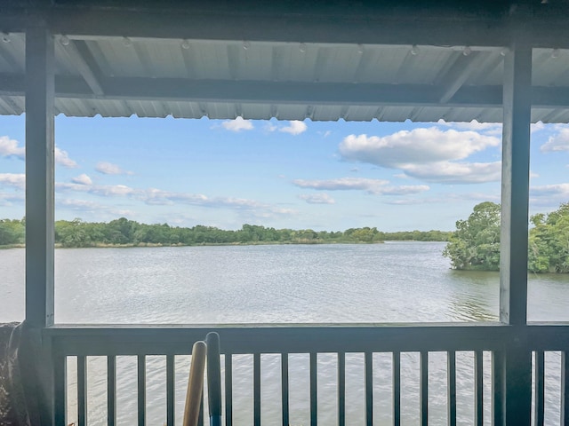 1537 Hillebrandt Acres, Beaumont, TX 77705 - water view