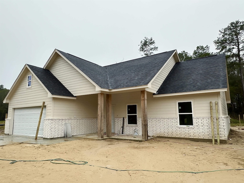 view of front of home featuring a garage