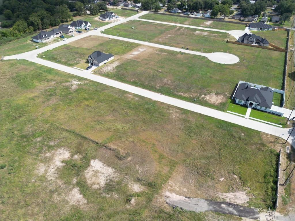 1416 Matthew Ave, Port Neches, TX 77651