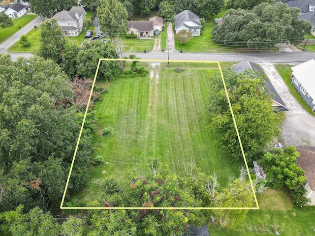 1021 Wagner St, Port Neches, TX 77651 - photo 1