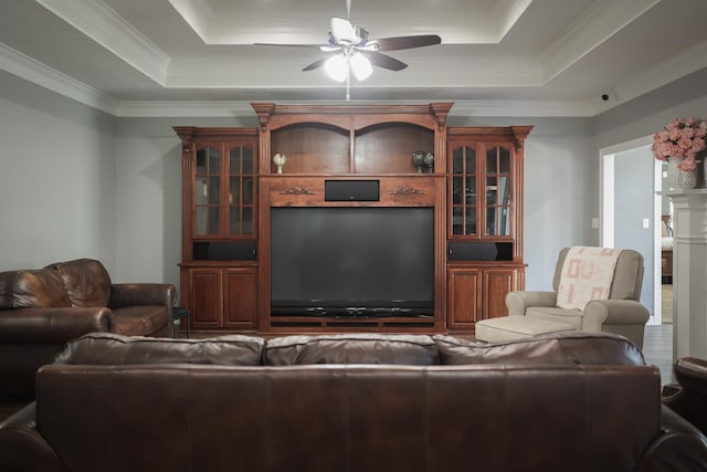 5200 N Fm 105, Vidor, TX 77662 - living room with a raised ceiling, crown molding, and ceiling fan