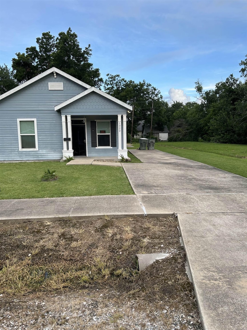 1320 9th St, Port Arthur, TX 77640 - photo 1