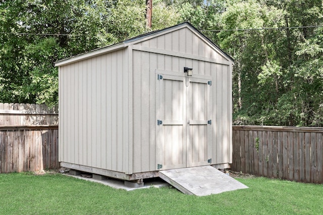 12795 Tanoak Ln, Beaumont, TX 77713 - view of shed featuring a fenced backyard