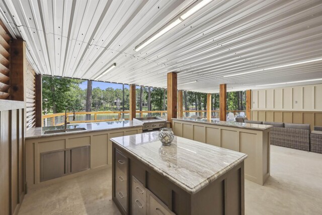 243 Riverbirch, Brookeland, TX 75931 - view of patio / terrace featuring a sink