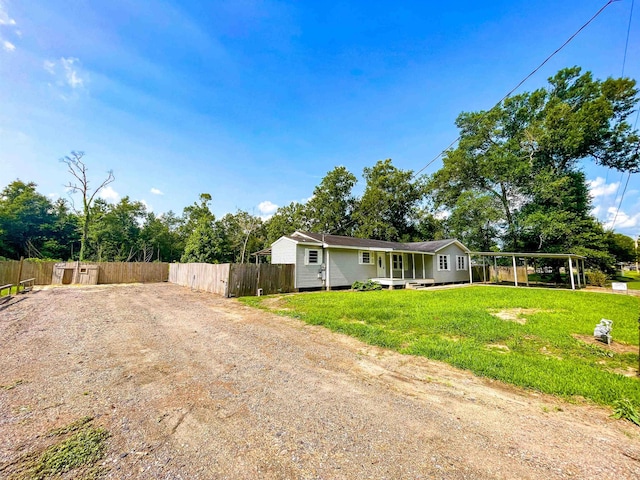 1510 S Timberlane St, Vidor, TX 77662 - view of front of home with driveway