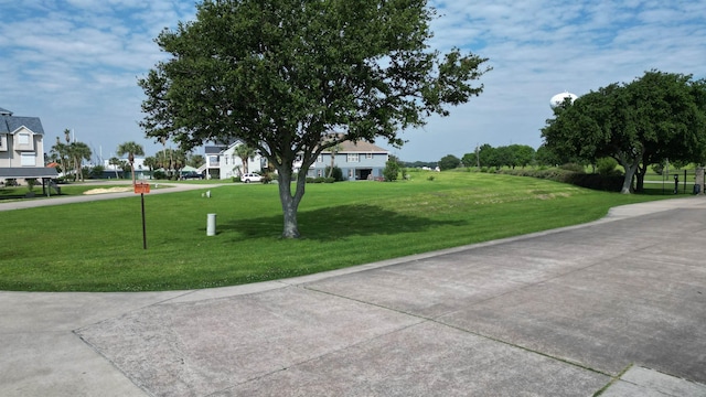 Listing photo 2 for 1031 Northwind Prt, Arthur TX 77640