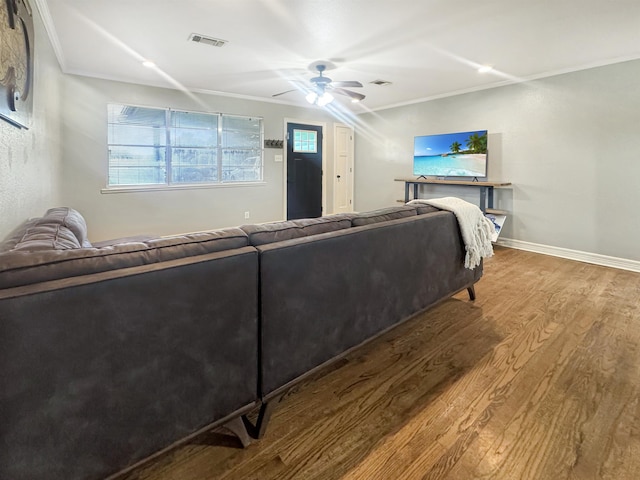 5038 Gulf Ave, Groves, TX 77619 - photo 4