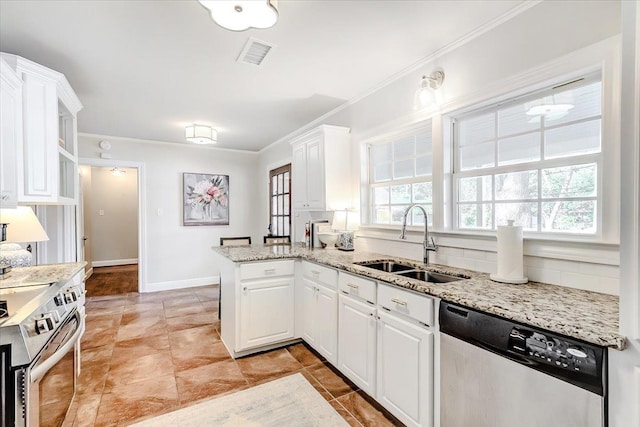 kitchen with white cabinets, crown molding, sink, appliances with stainless steel finishes, and kitchen peninsula