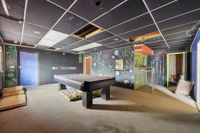 2432 Wespine Dr, Beaumont, TX 77707 - playroom featuring billiards, concrete floors, and a drop ceiling