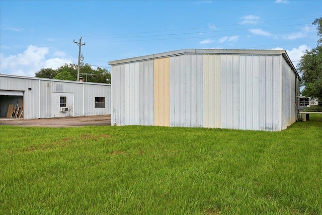 2432 Wespine Dr, Beaumont, TX 77707 - view of pole building with a yard