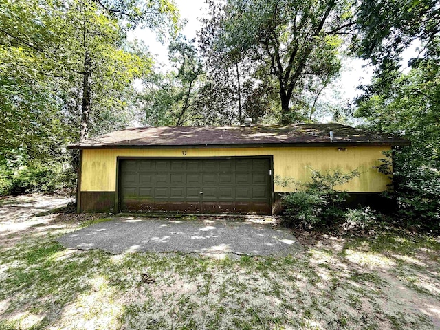 104 Hornbeam Dr, Village Mills, TX 77663 - view of garage