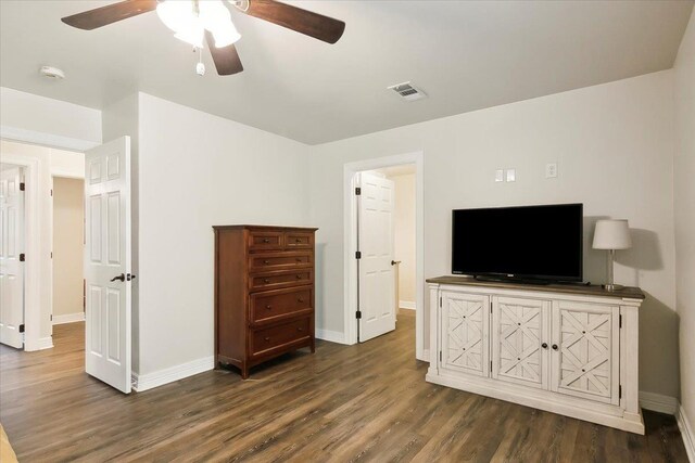 2402 Twin Oaks St, Orange, TX 77630 - photo 16