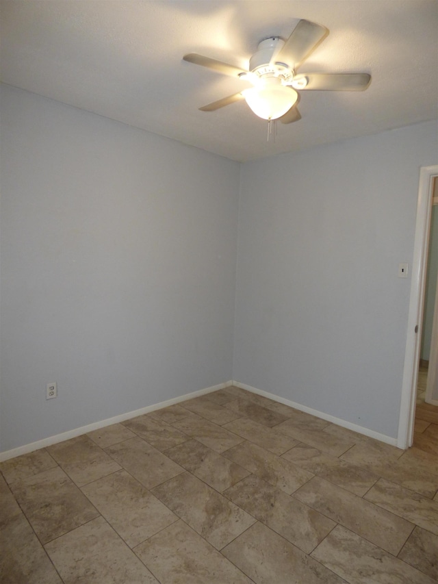 empty room featuring ceiling fan