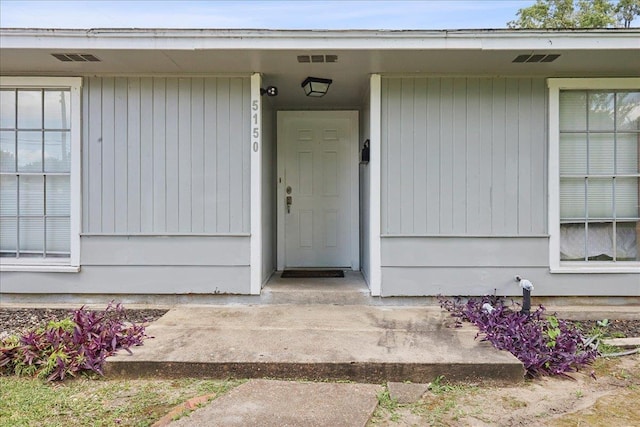 5150 Stardust Dr, Beaumont, TX 77706 - entrance to property