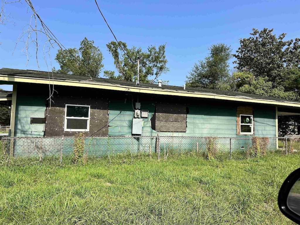 view of side of property