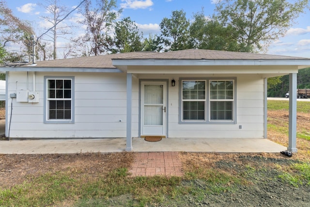 view of front of home