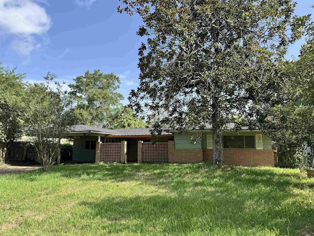 4650 Dellwood Ln, Beaumont, TX 77706 - photo 1