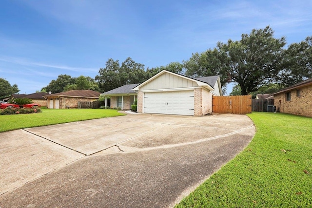 5985 Navajo Trl, Beaumont, TX 77708 - photo 3