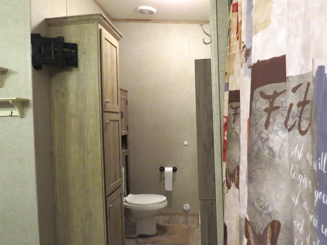 14547 Oak Leaf Loop, Splendora, TX 77372 - full bath featuring toilet