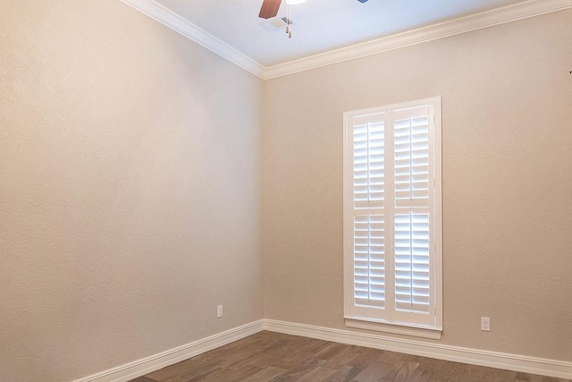 spare room with ceiling fan, wood-type flooring, and ornamental molding