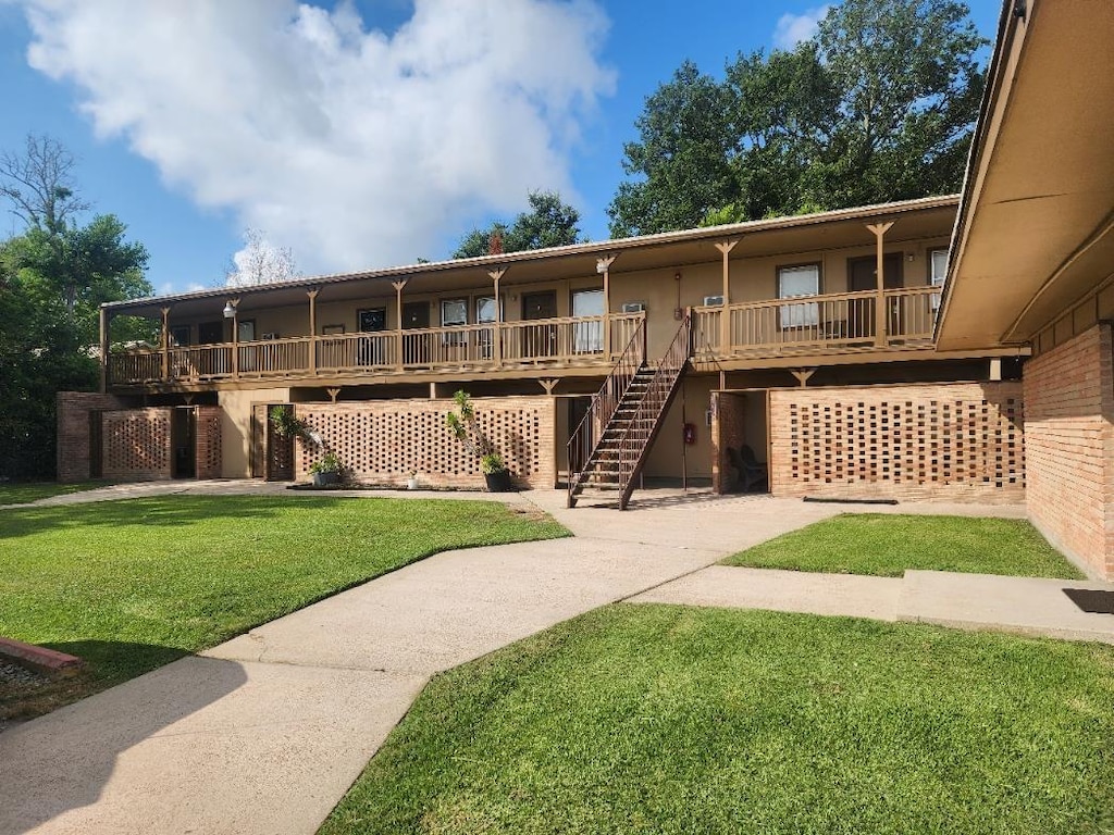 1349 Jefferson Dr, Port Arthur, TX 77642 - photo 1